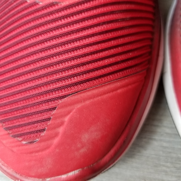 Nike Flywire Training Red Sneakers main image 6